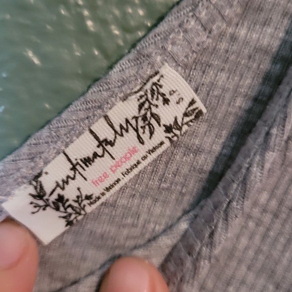 Free people swing tank. - Picture 2 of 3